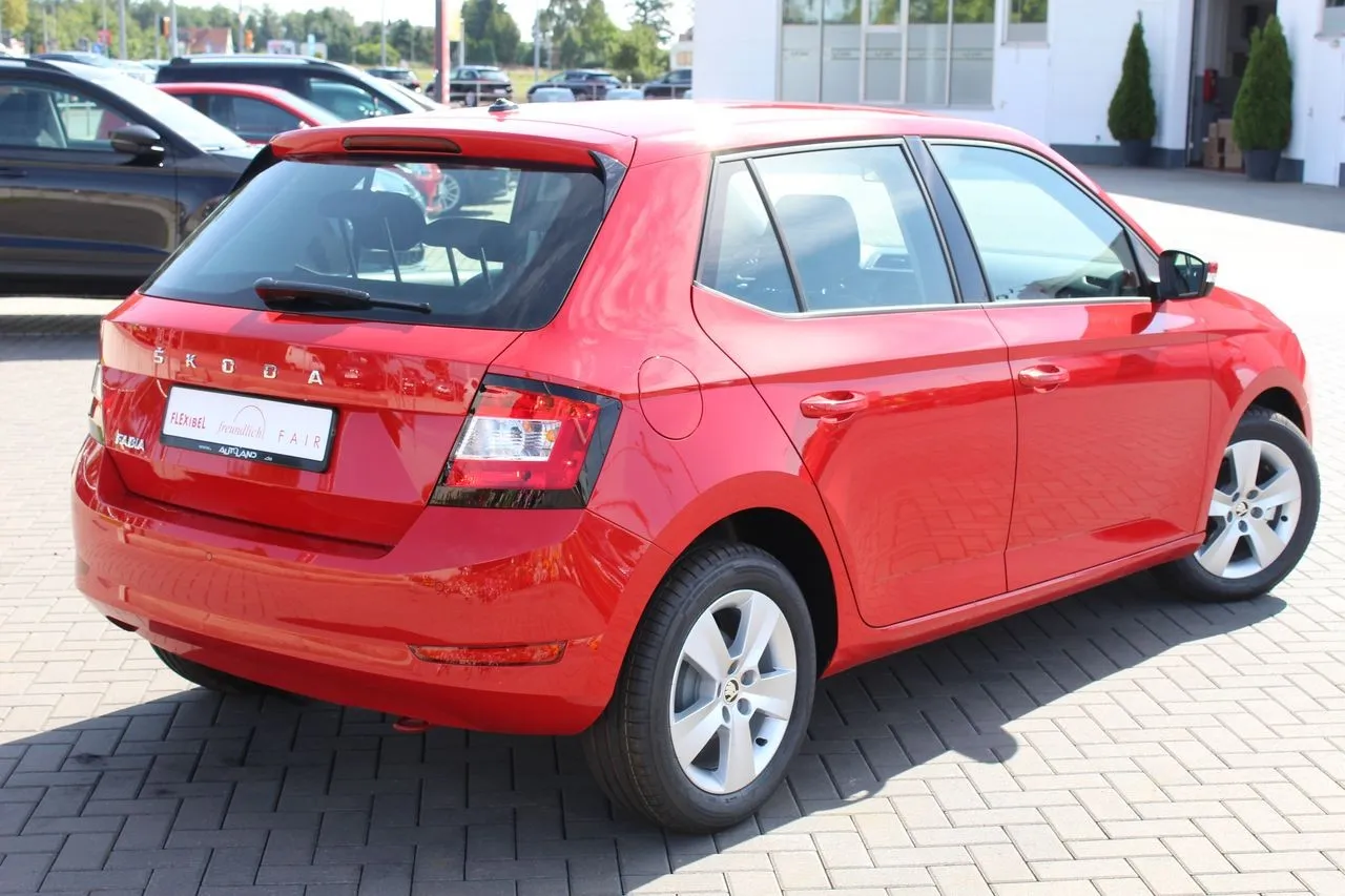 Skoda Fabia 1.0 TSI Tempomat...  Image 5