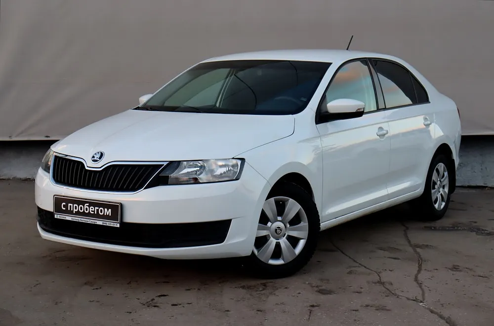 Skoda Rapid Image 1